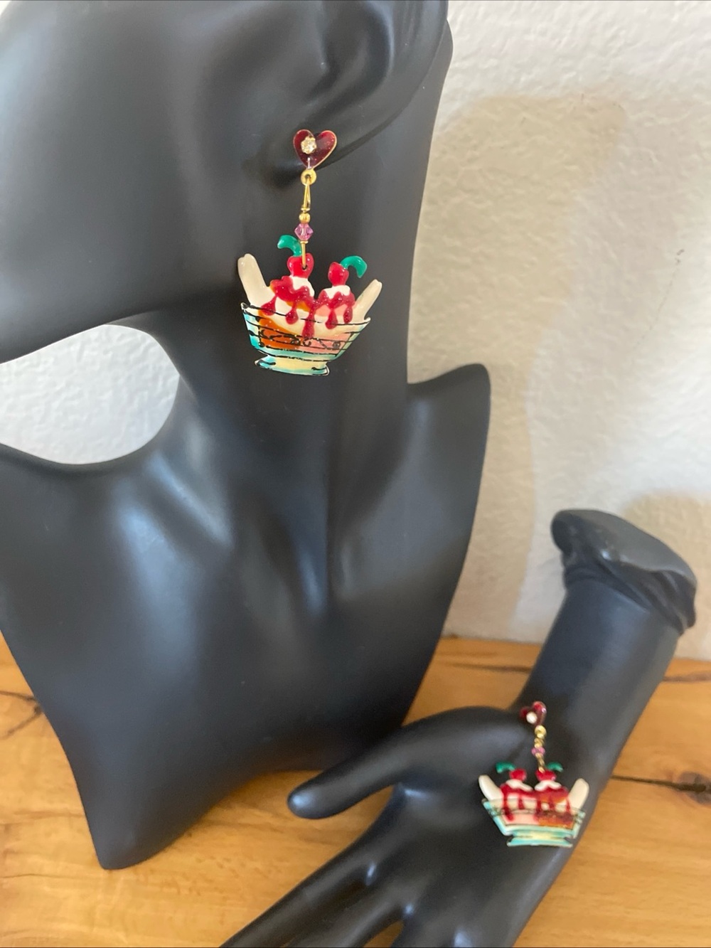 Lunch At The Ritz Banana Splits w Hearts Earrings Post Dangling Ice Cream Lover